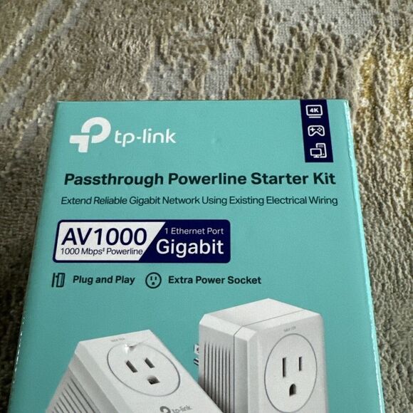 TP-Link AV1000 Gigabit Powerline Starter TL-PA7017P KIT - Picture 2 of 9